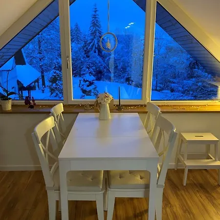 Zidana Marela - Attic With A View קרנייסקה גורה