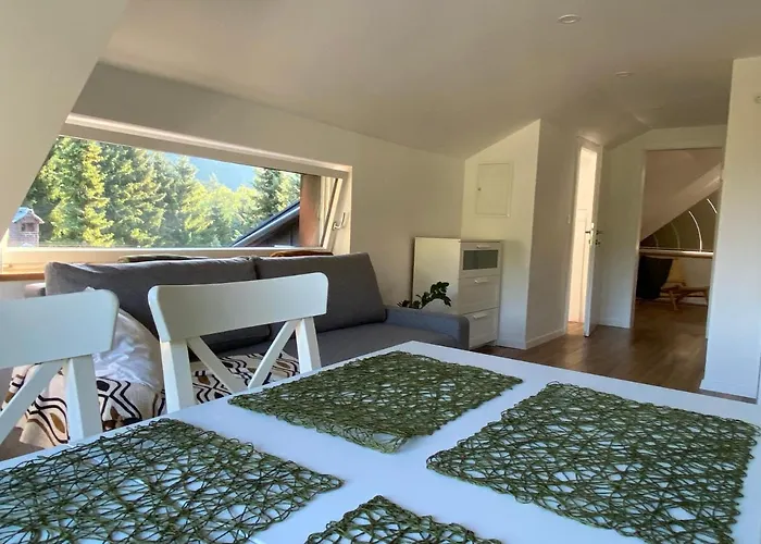 Zidana Marela - Attic With A View Apartamento