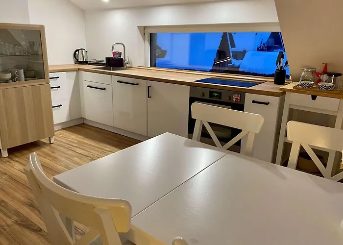 Zidana Marela - Attic With A View *